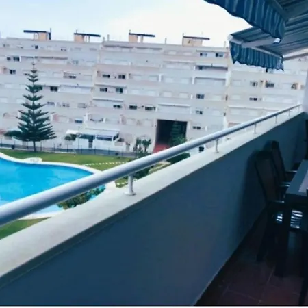 Piso Acogedor Con Piscina Apartamento *